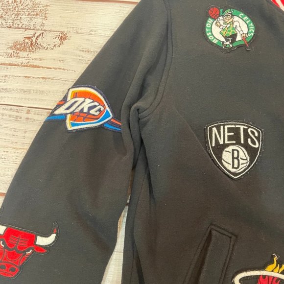 Abercrombie Kids NBA Licensed Basketball Varsity Jacket - Picture 3 of 6